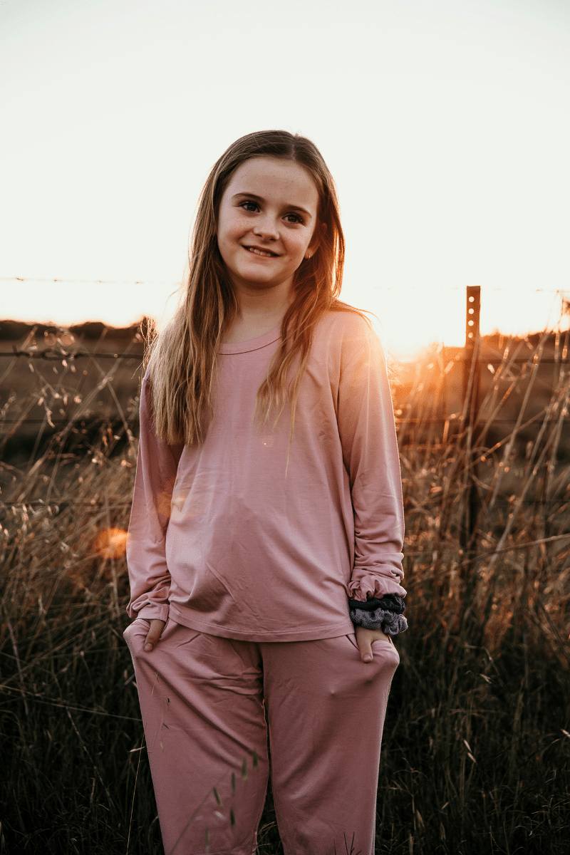 Girls pyjamas PJ SET Lounge Pants Long Sleeve Sleep Tee Love